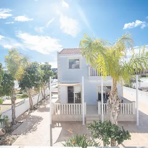 Tonia Seaview Villa Protaras